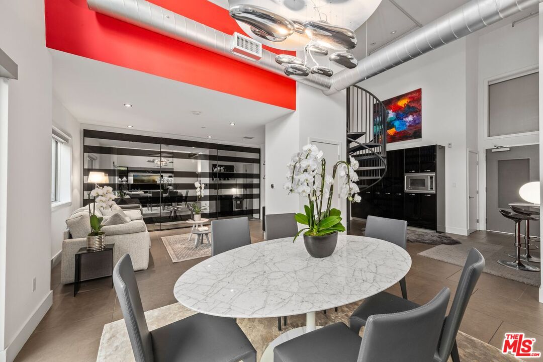 1700 Sawtelle Blvd Unit: 115