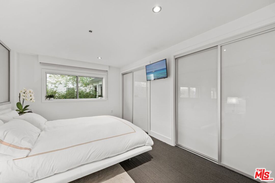 1700 Sawtelle Blvd Unit: 115