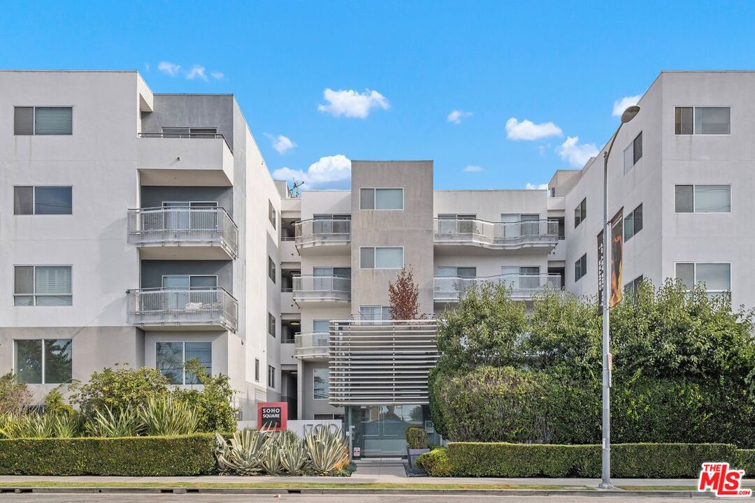 1700 Sawtelle Blvd Unit: 115