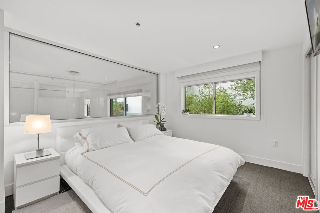 1700 Sawtelle Blvd Unit: 115