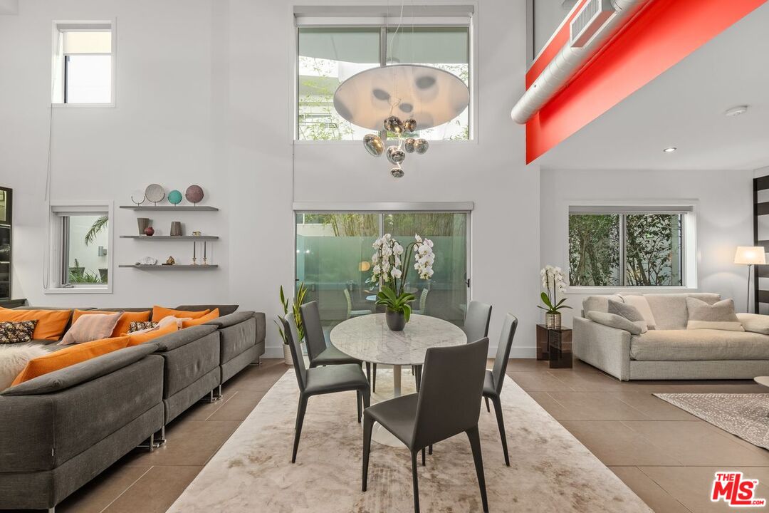 1700 Sawtelle Blvd Unit: 115