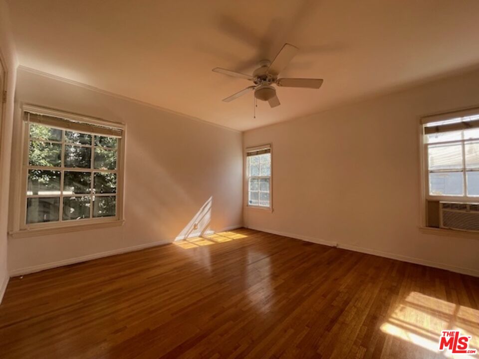 1206 Beverly Green Dr