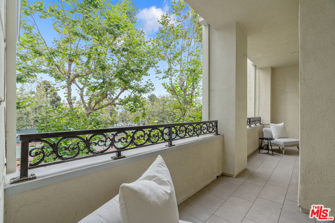 10118 Empyrean Way Unit: 204