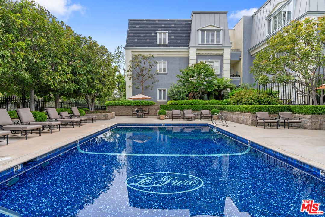 10118 Empyrean Way Unit: 204