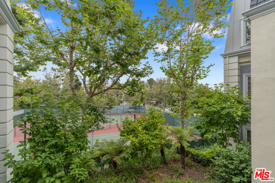 10118 Empyrean Way Unit: 204