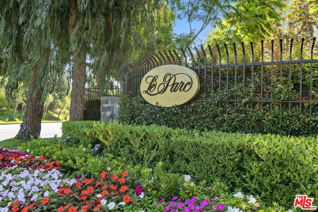 10118 Empyrean Way Unit: 204