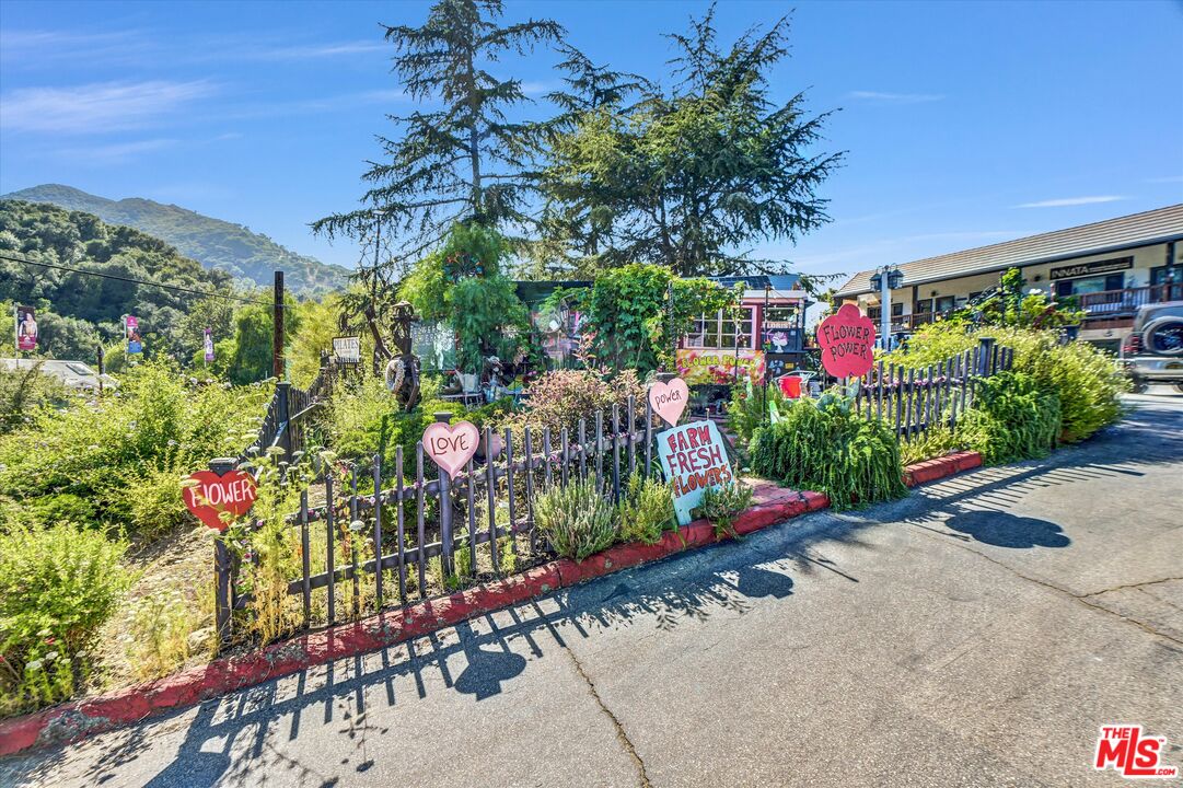 2693 Old Topanga Canyon Rd