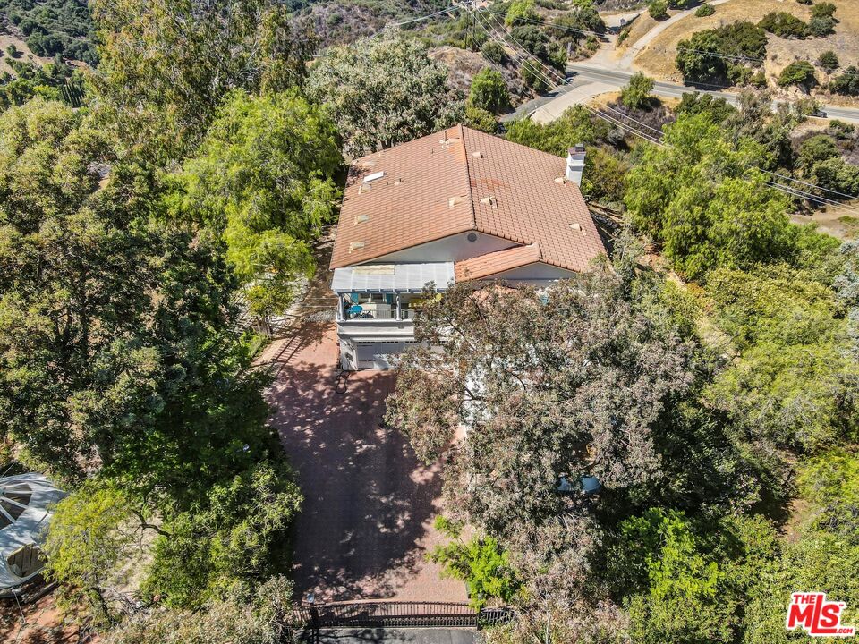 2693 Old Topanga Canyon Rd