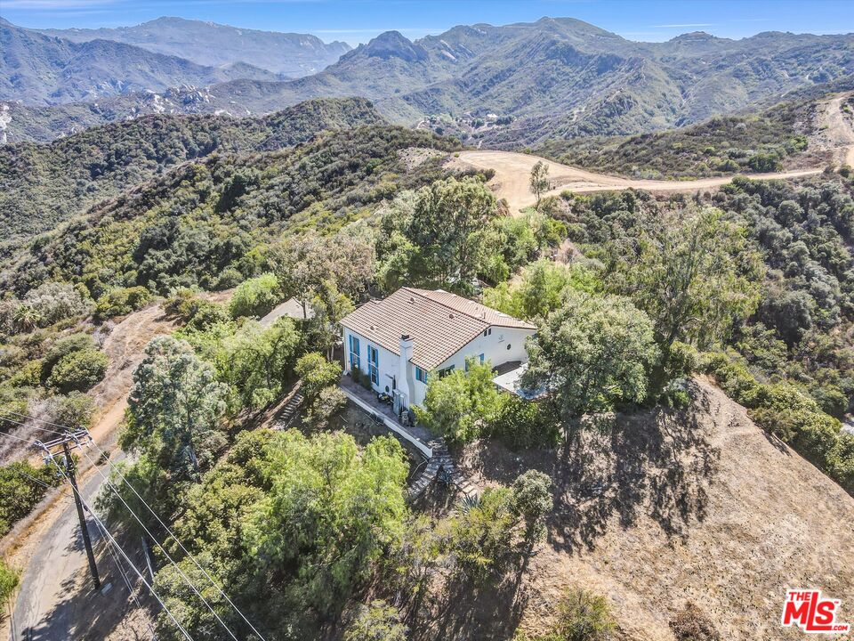 2693 Old Topanga Canyon Rd
