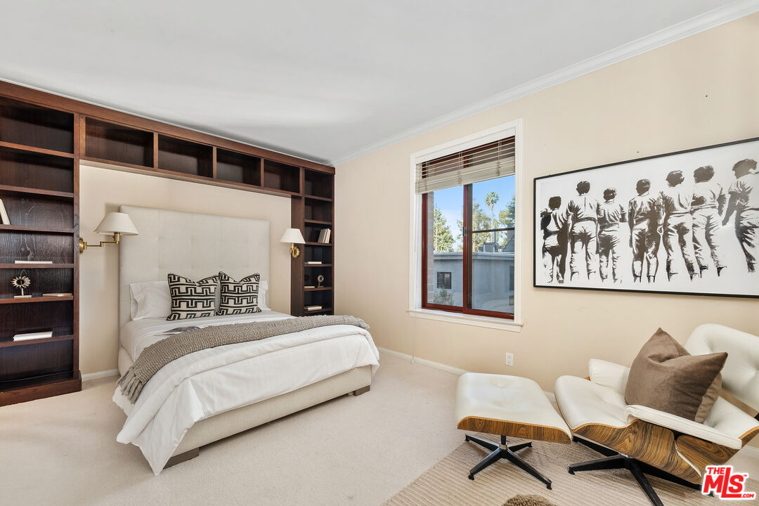 10550 Wilshire Blvd Unit: 305