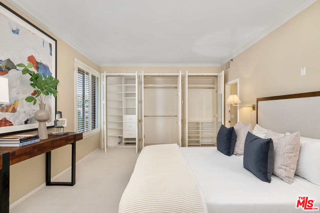 10550 Wilshire Blvd Unit: 305