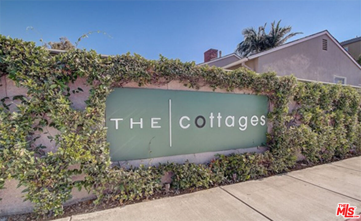 14418 Cobblestone Ln