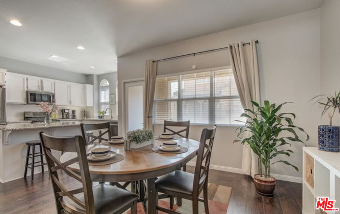 14418 Cobblestone Ln