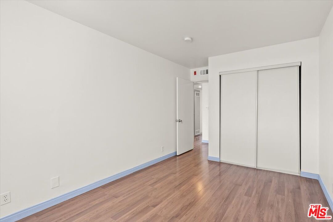 15015 Sherman Way Unit: 316