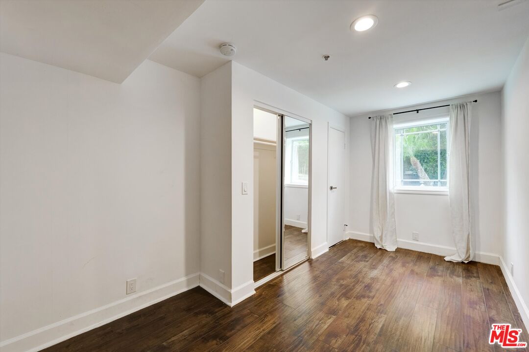 1754 Franklin Canyon Dr