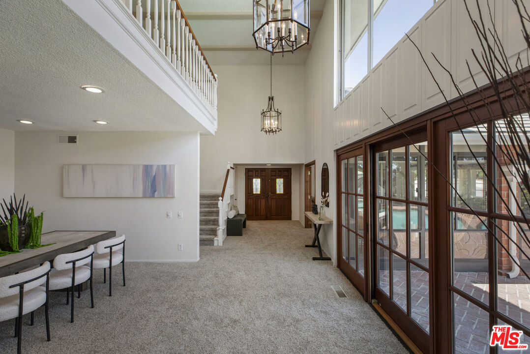 5136 Los Bonitos Way