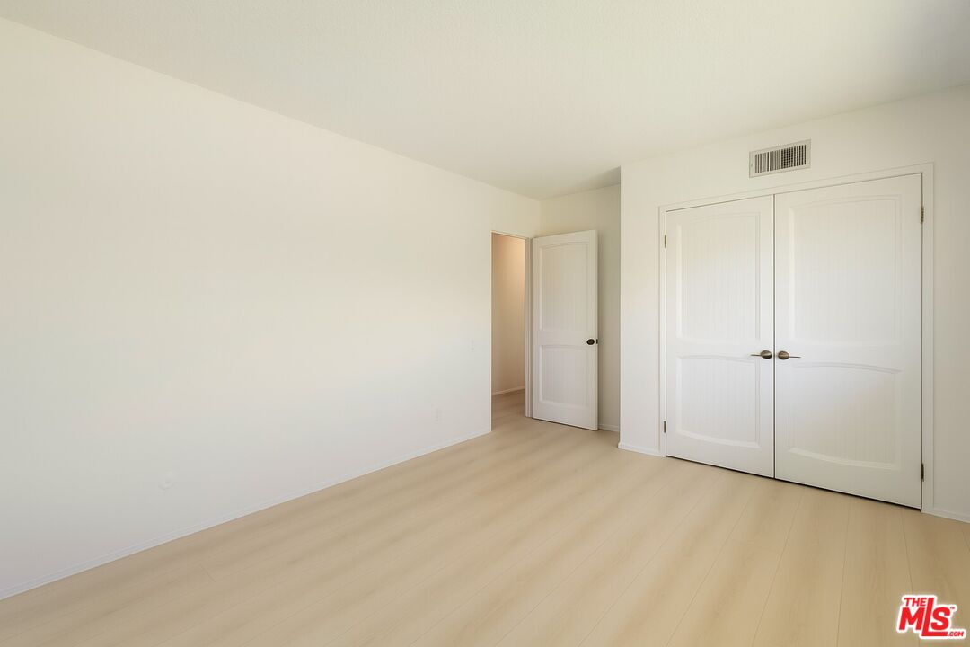 5136 Los Bonitos Way