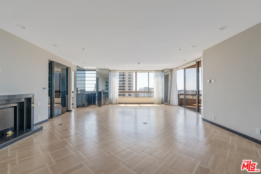 10430 WILSHIRE BLVD Unit: 2001