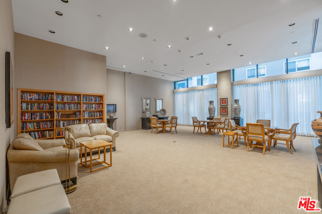 10430 WILSHIRE BLVD Unit: 2001