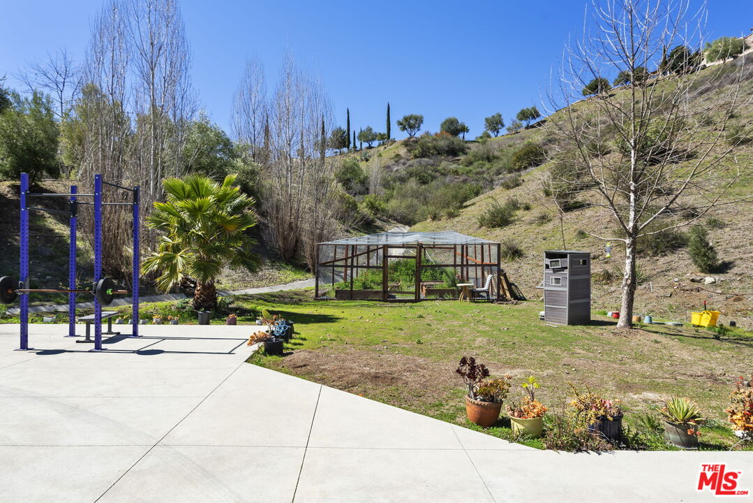 31830 Lobo Canyon