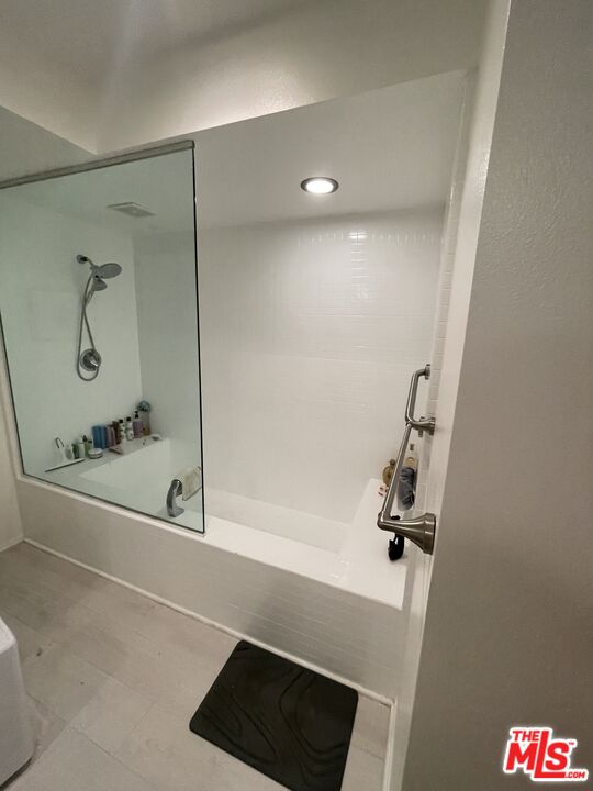 2950 Neilson Way Unit: 311