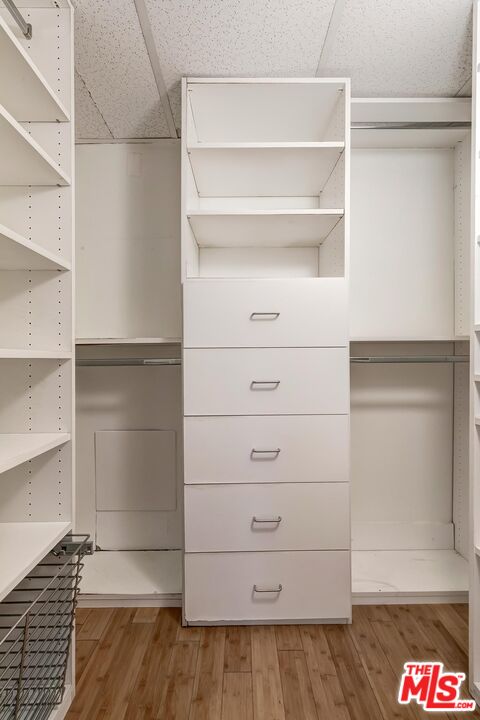 750 N Kings Rd Unit: 120