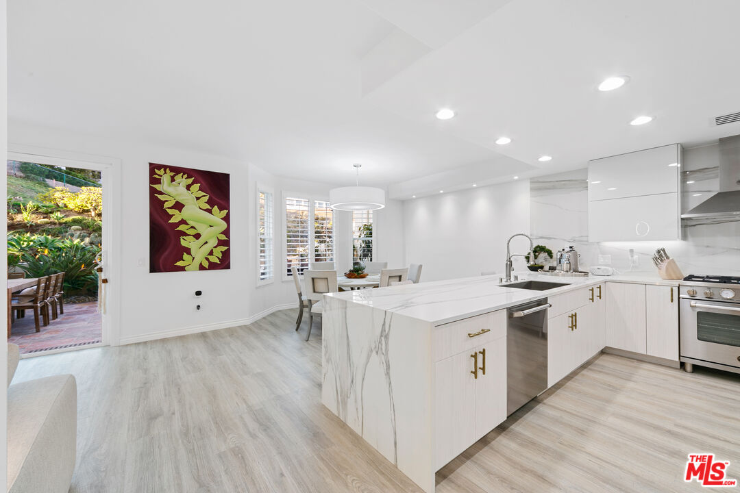 6463 Zuma View Pl Unit: 167