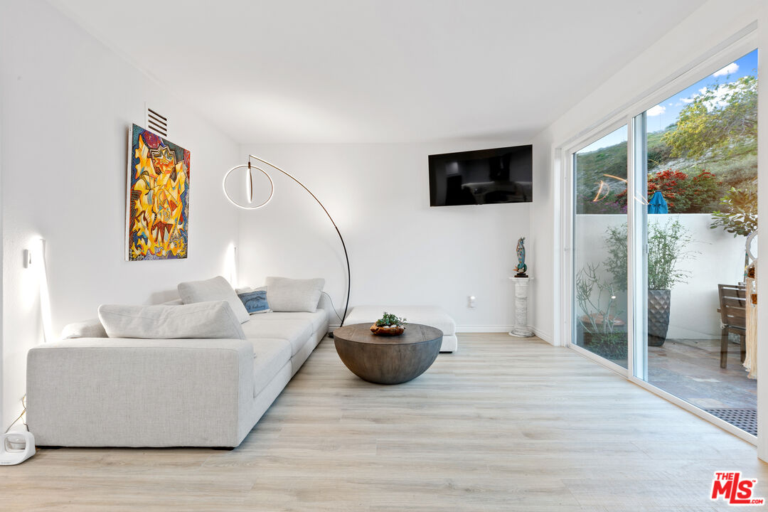 6463 Zuma View Pl Unit: 167