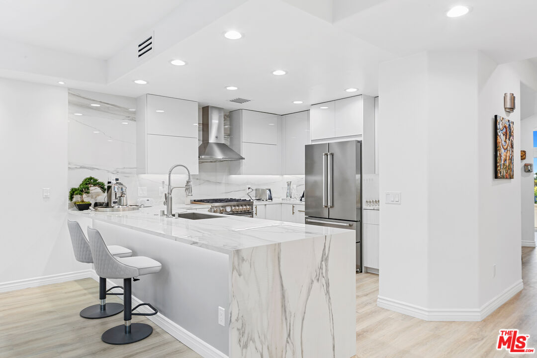 6463 Zuma View Pl Unit: 167