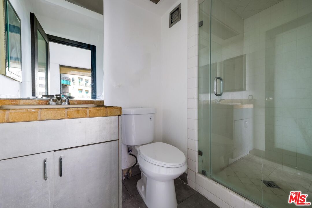 10590 Wilshire Blvd Unit: 504