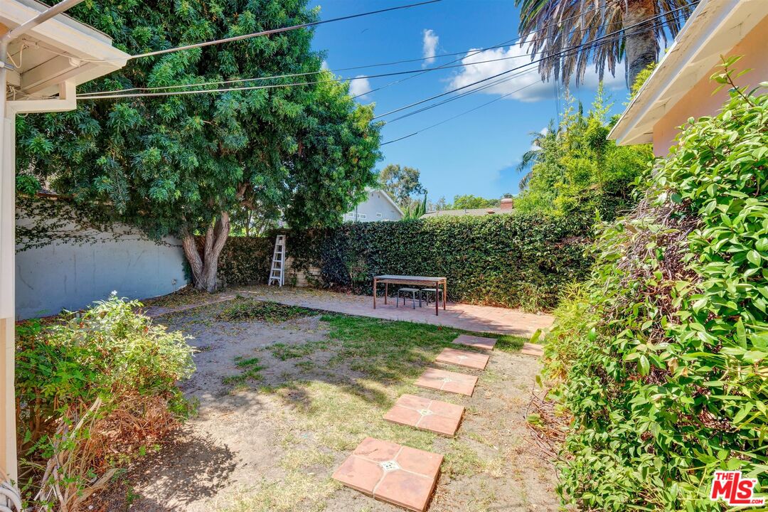 2511 Castle Heights Ave