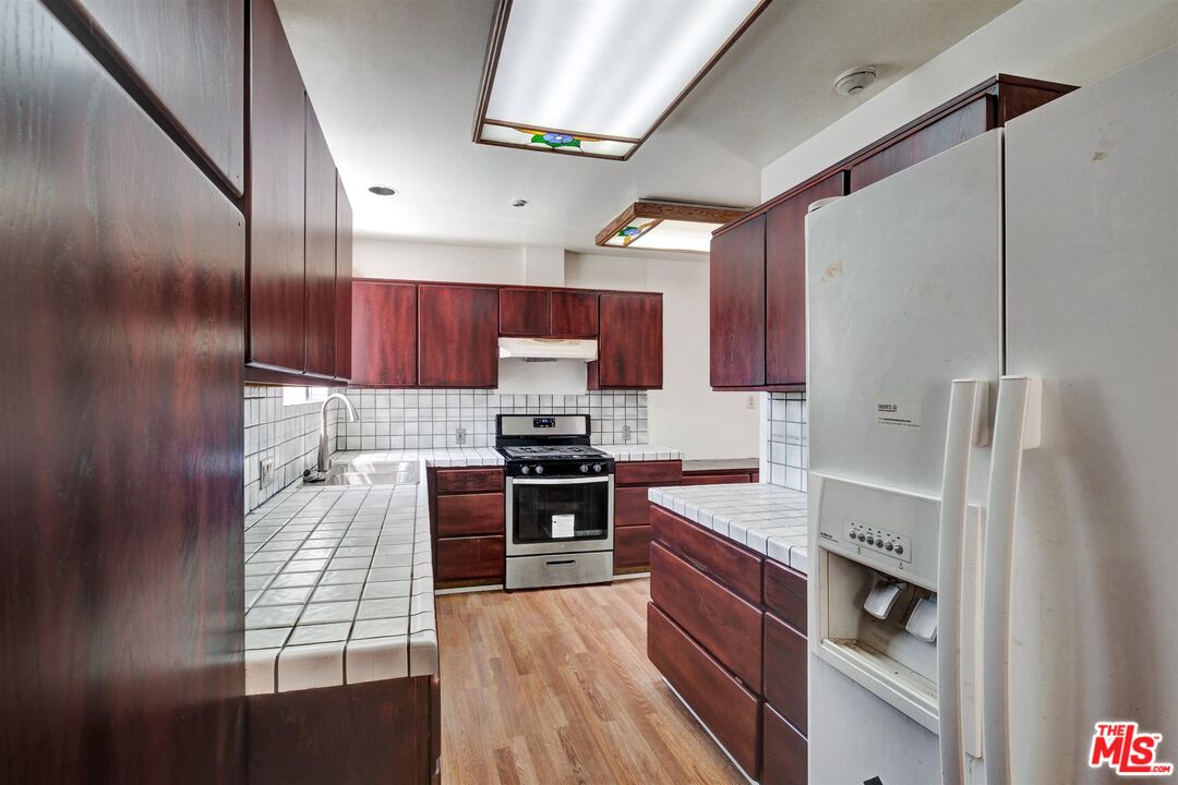 2511 Castle Heights Ave