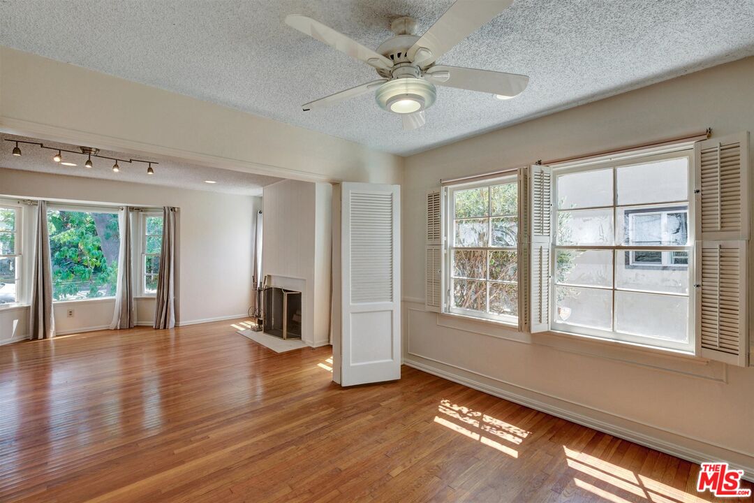 2511 Castle Heights Ave