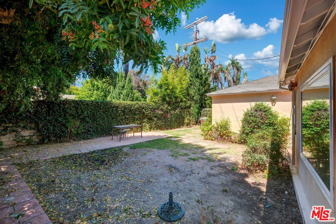 2511 Castle Heights Ave