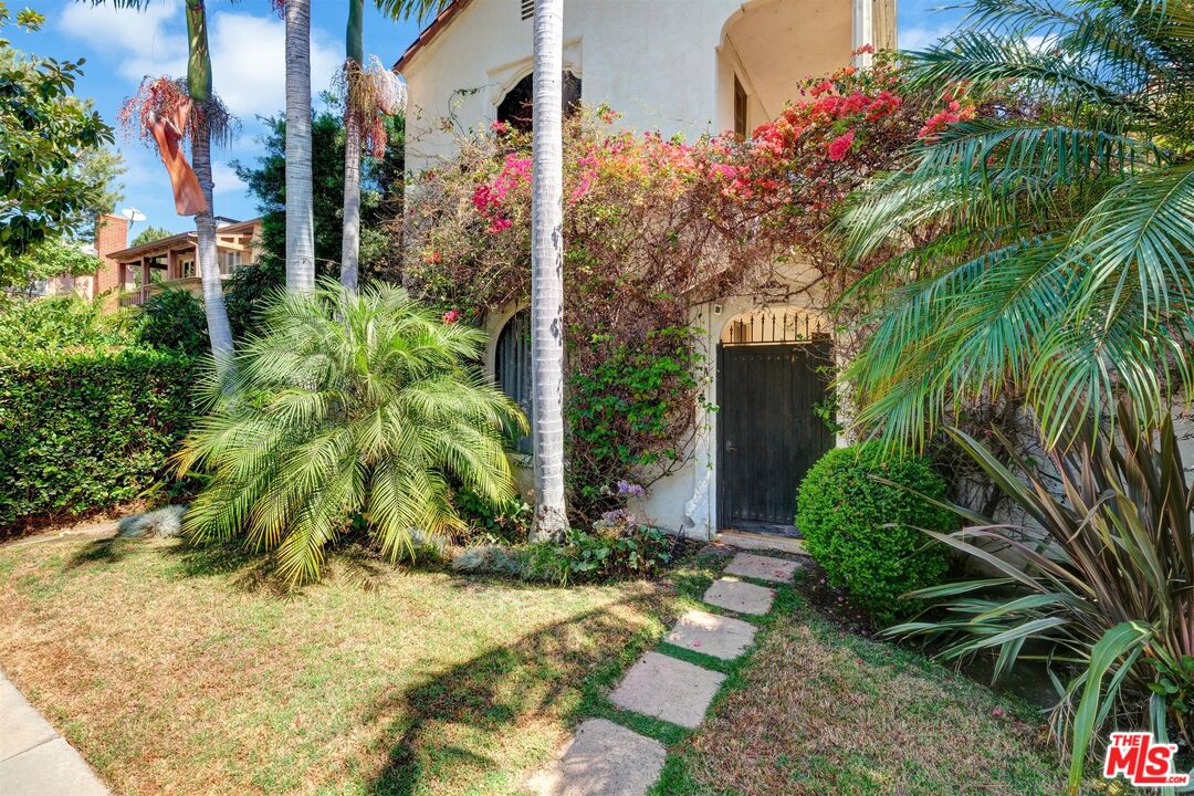 458 Smithwood Dr