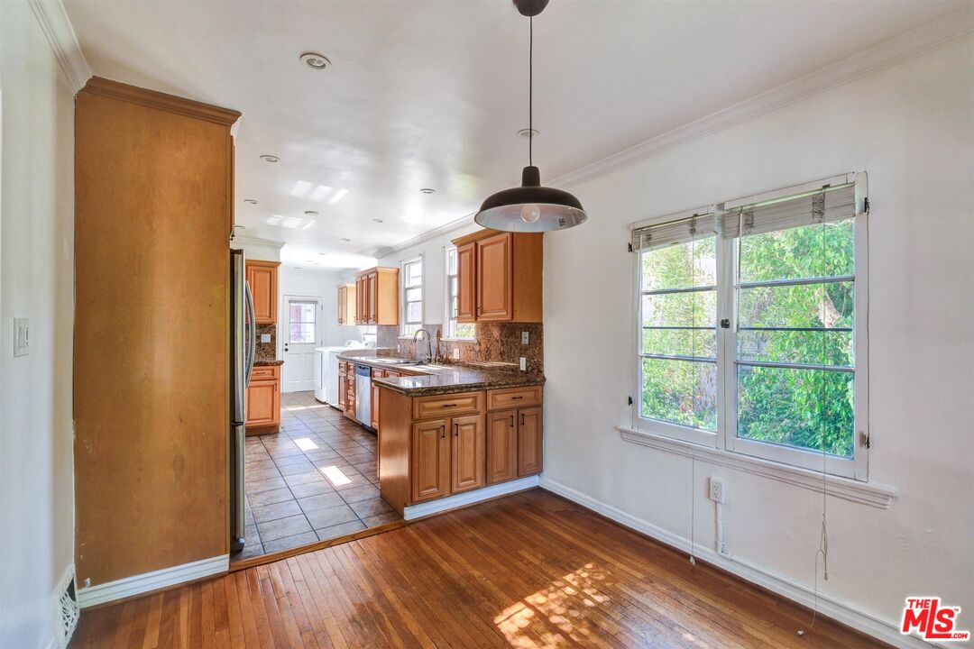 458 Smithwood Dr