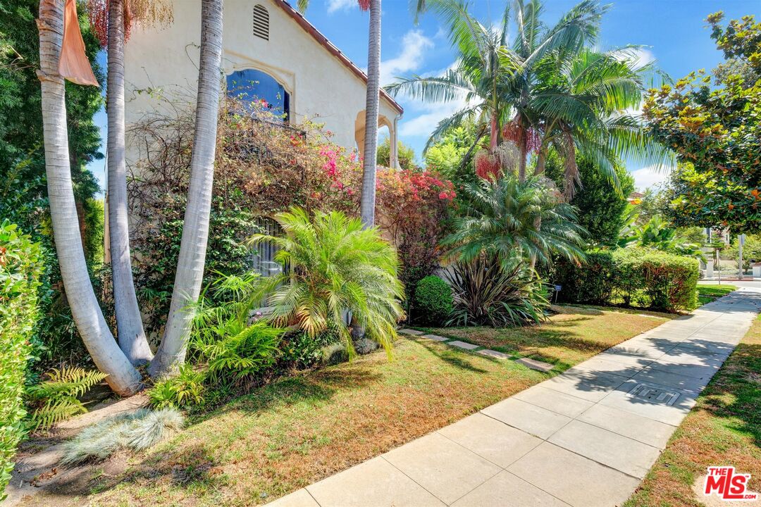 458 Smithwood Dr