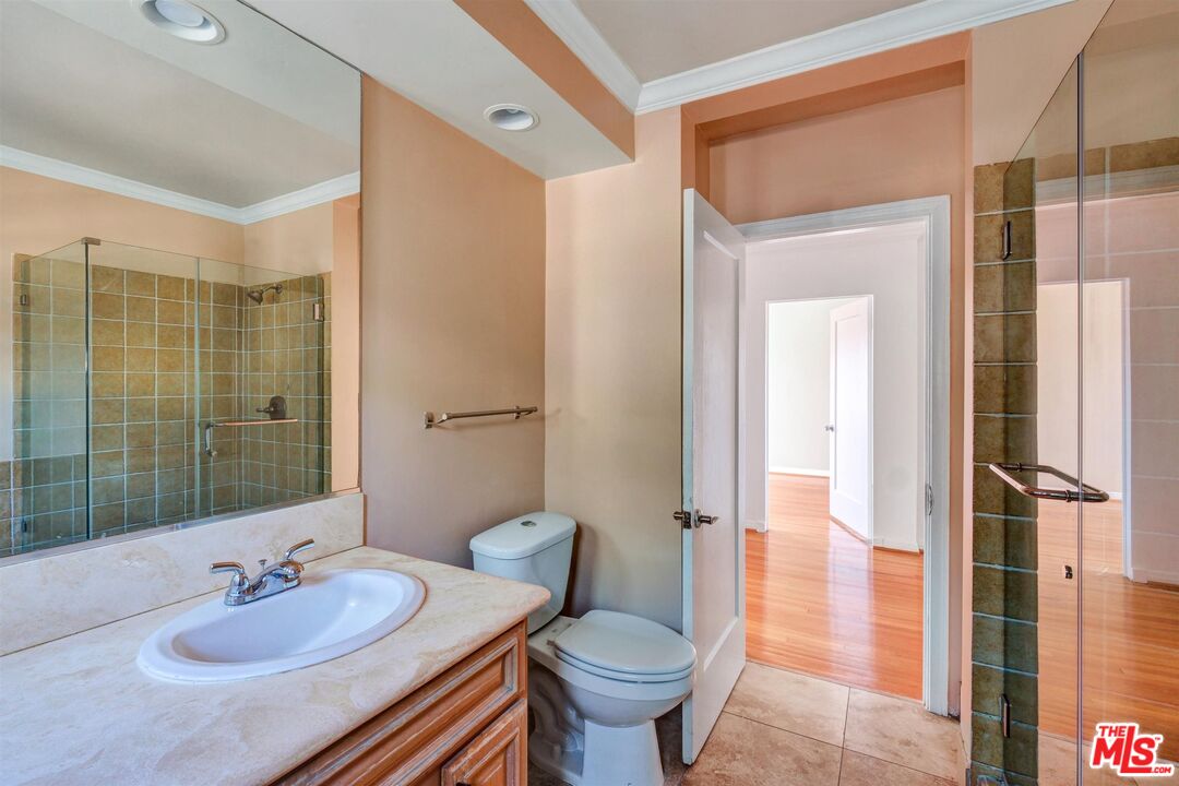 458 Smithwood Dr