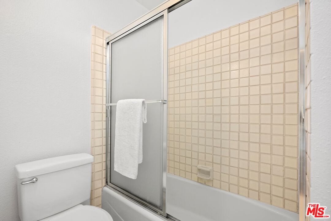 11982 Kiowa Ave Unit: 203