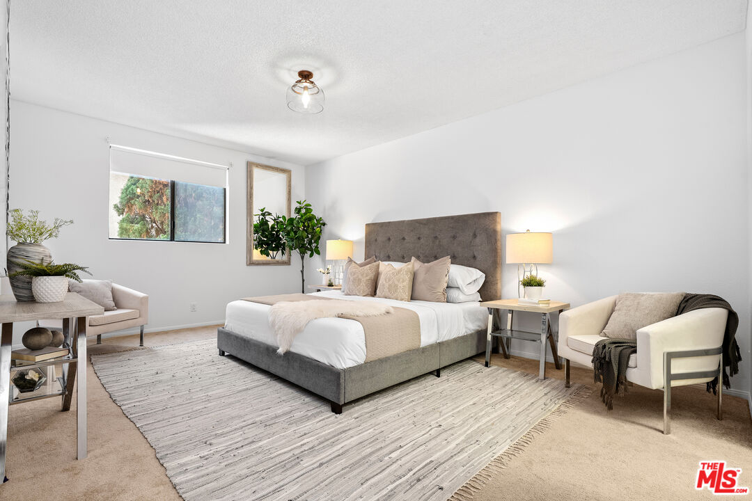 11982 Kiowa Ave Unit: 203