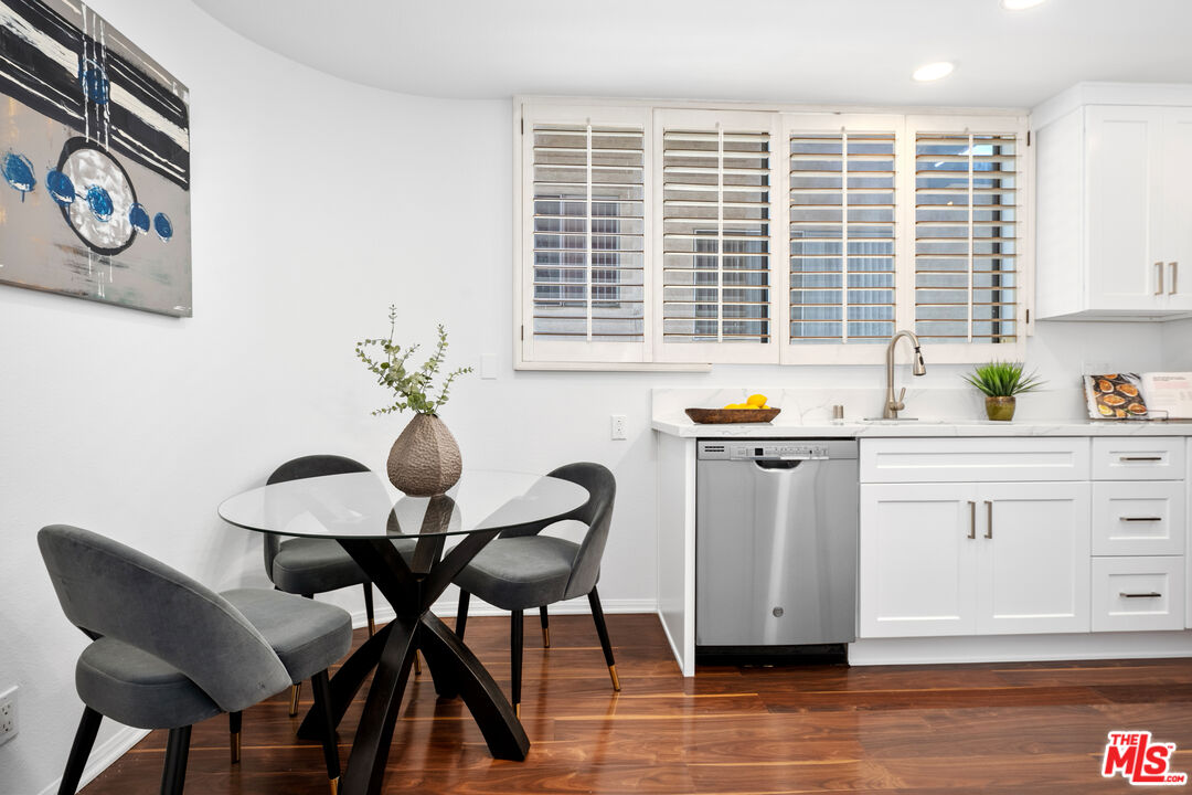 11982 Kiowa Ave Unit: 203