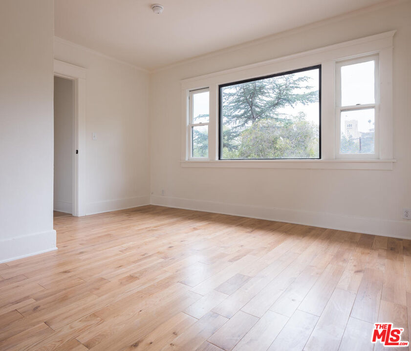 4919 SYCAMORE TER Unit: Unit A