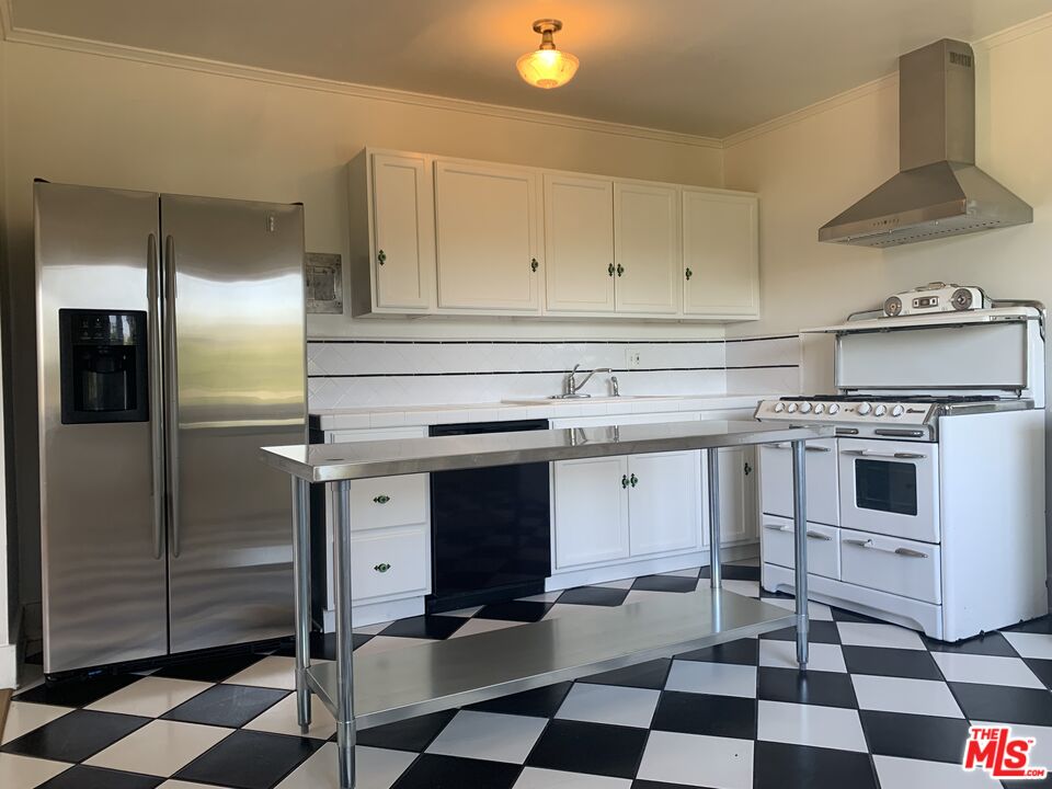 4919 SYCAMORE TER Unit: Unit A