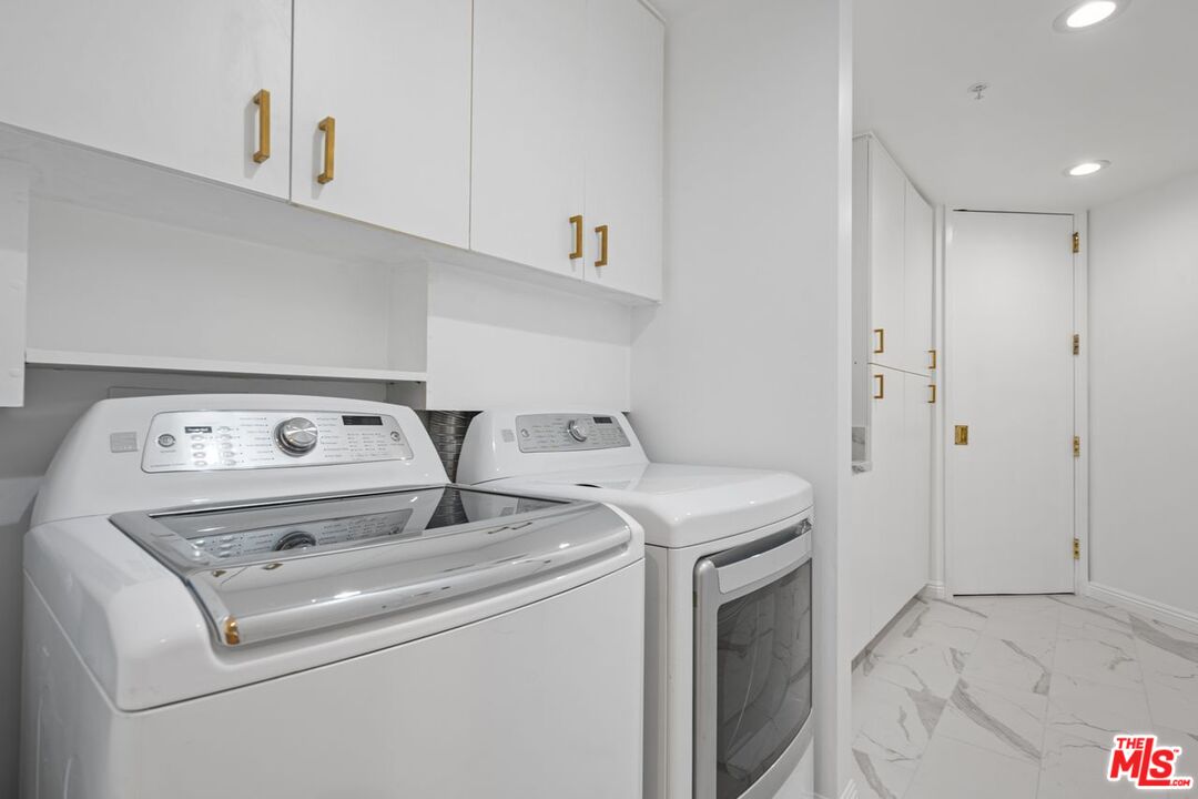 10490 Wilshire Blvd Unit: 1004