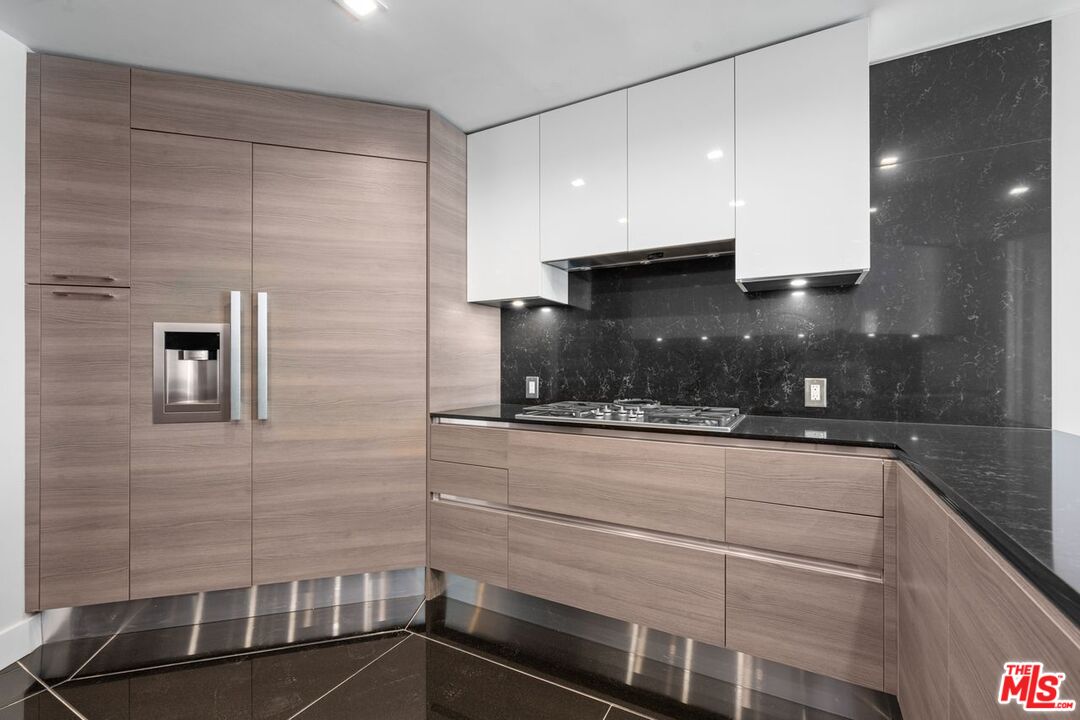 10490 Wilshire Blvd Unit: 1004