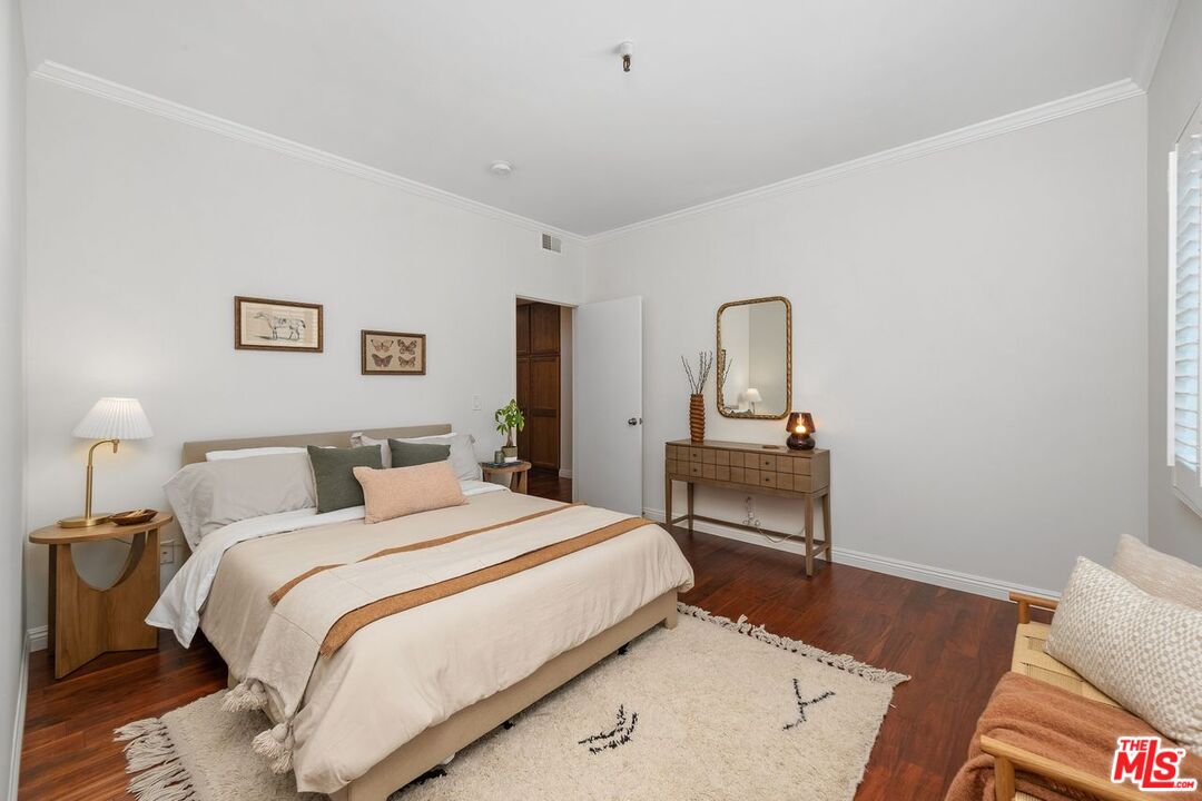 14630 Dickens St Unit: 210