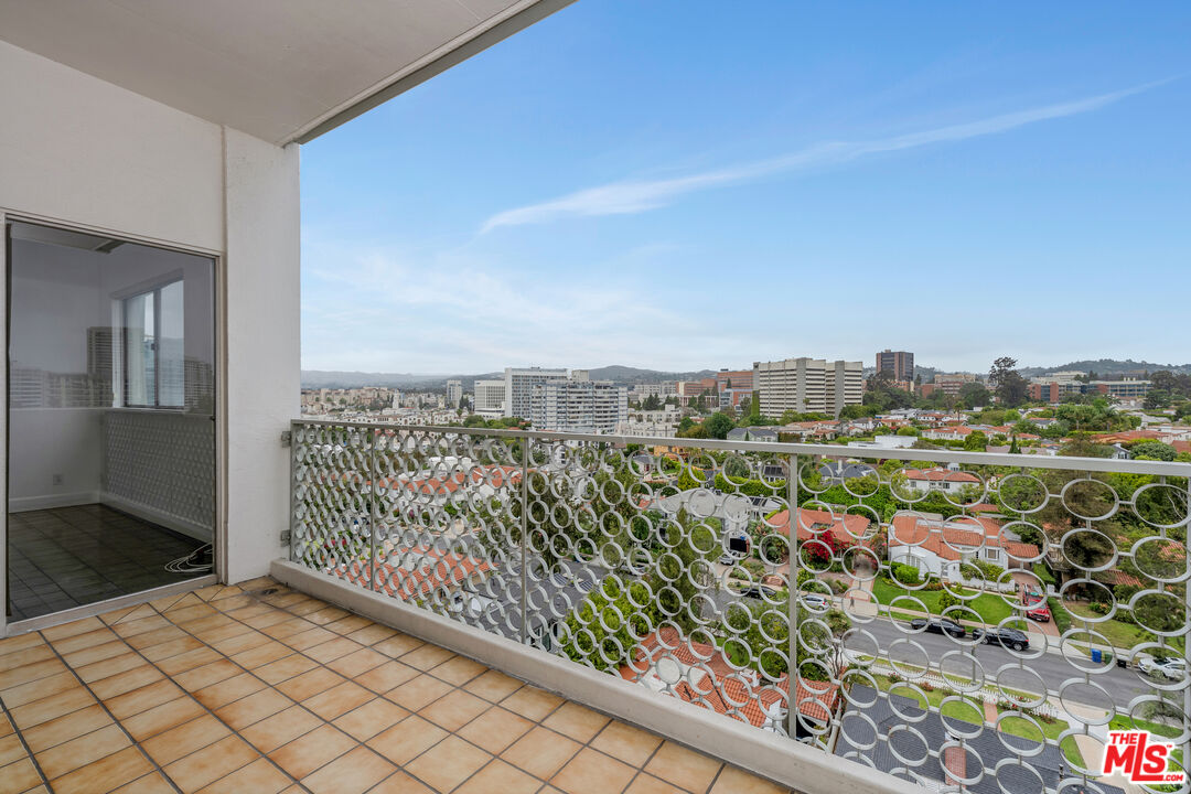10787 Wilshire Blvd Unit: 1003