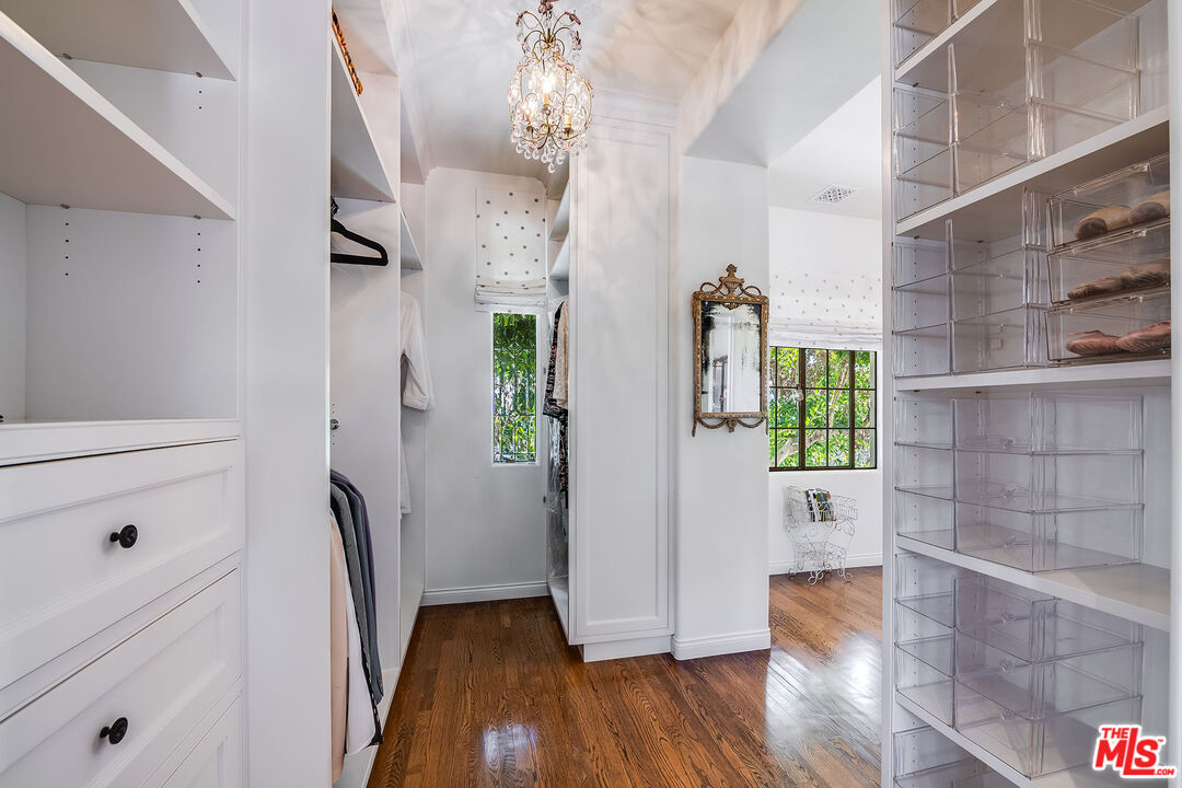 1046 Chautauqua Blvd