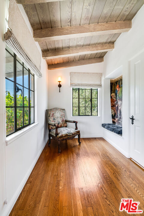 1046 Chautauqua Blvd