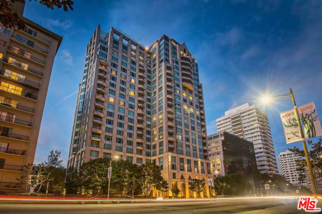10727 Wilshire Blvd Unit: 806